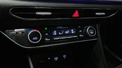 2022 Hyundai Sonata 2.0 — фото 17