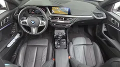 2022 BMW 1-Series 120i M Sports, белый — фото 7