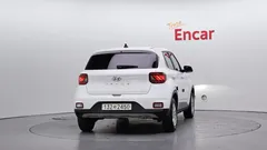 2023 Hyundai Venue 1,6 Premium, белый — фото 4
