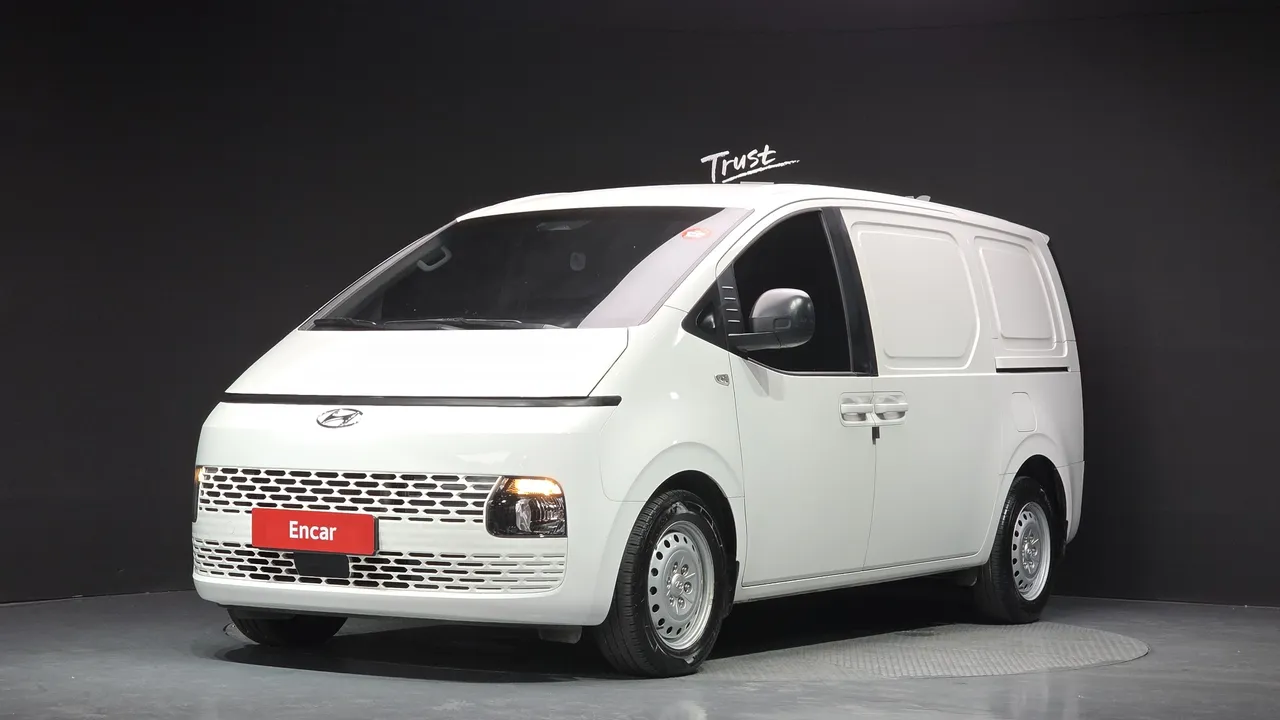 2022 Hyundai Staria Cargo 3-Seater