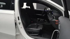 2023 Mercedes-Benz A-Class A220 Hatchback — фото 10