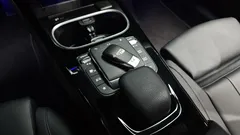 2023 Mercedes-Benz A-Class A220 Hatchback — фото 17