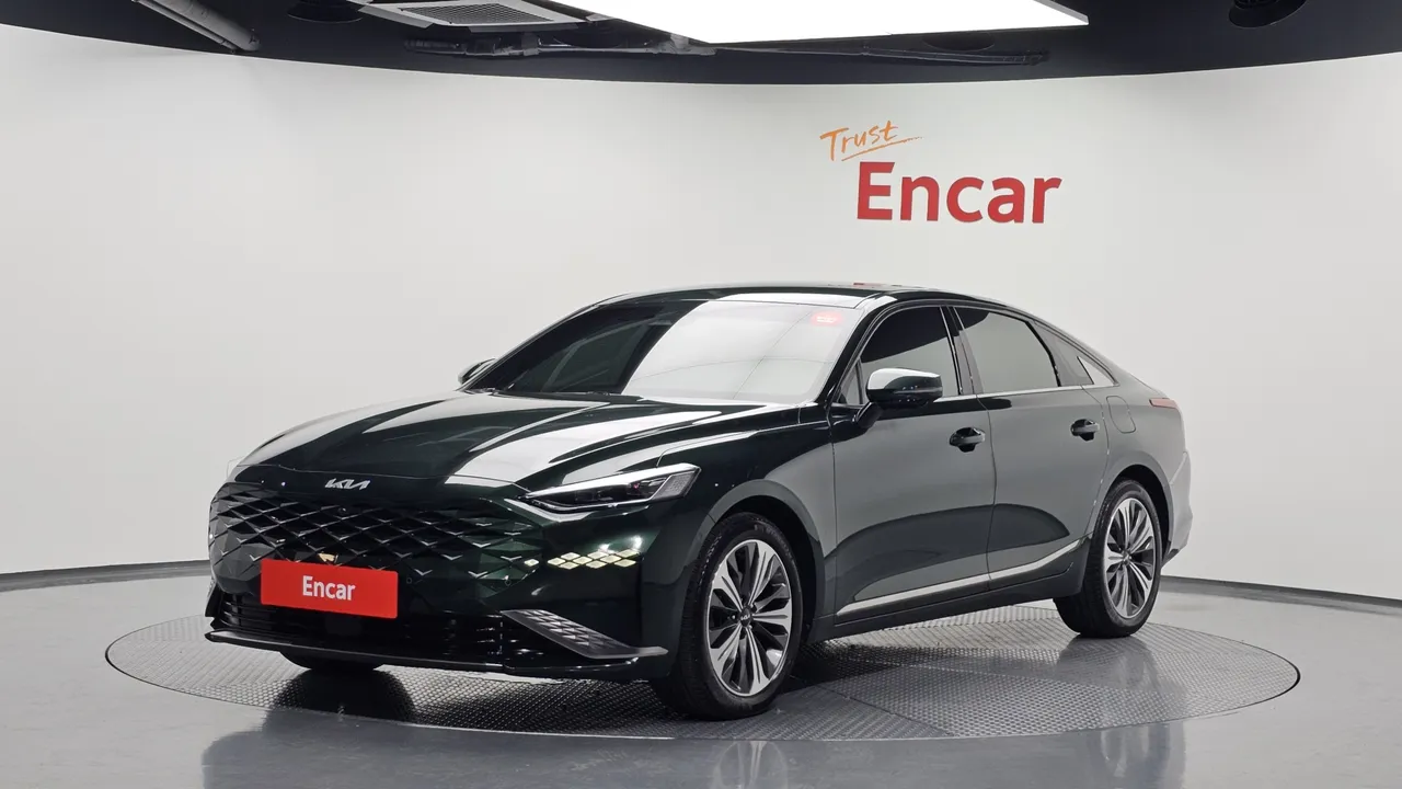 2022 Kia K8 Signature