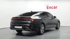 2023 Kia K5 Prestige — фото 2
