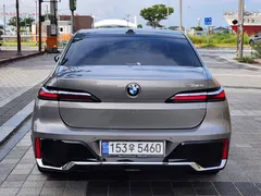 2023 BMW 7-Series 740i sDrive M Sport — фото 4