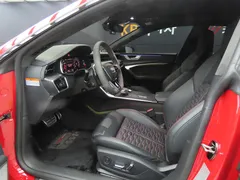 2021 Audi RS7 4.0 TFSI Quattro, красный — фото 5