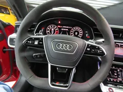 2021 Audi RS7 4.0 TFSI Quattro, красный — фото 8