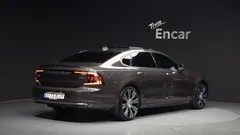 2022 Volvo S90 B6 AWD Inscription, серый — фото 2
