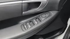 2022 Hyundai Sonata 2.0 — фото 18