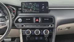 2023 Genesis G70 Gasoline 2.0T 2WD, белый — фото 18