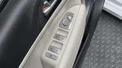 2023 Genesis G70 Gasoline 2.0T 2WD, белый — фото 19