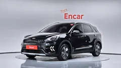 2021 Kia Niro 1.6 HEV, чёрный — фото 1