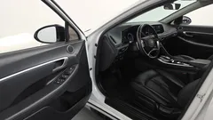 2022 Hyundai Sonata 2.0, белый — фото 10