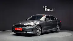 2022 BMW 3-Series 320i — фото 1