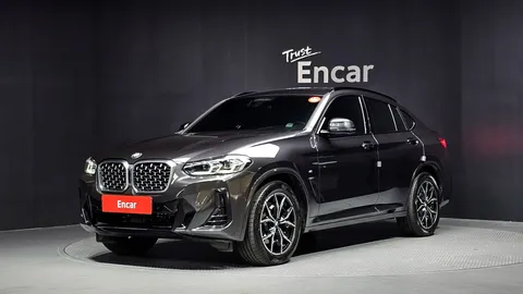 2022 BMW X4 xDrive20i M Sport