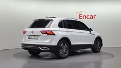 2023 Volkswagen Tiguan 2.0 TDI Prestige, белый — фото 2