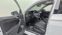 2023 Volkswagen Tiguan 2.0 TDI Prestige, белый — фото 17