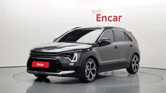 2023 Kia Niro Signature — фото 1