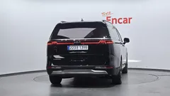 2023 Kia Carnival Diesel 9-Seater Signature — фото 4