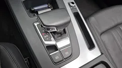 2022 Audi Q5 40 TDI Quattro — фото 9