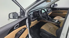 2023 Kia Carnival Diesel 9-Seater Prestige — фото 11