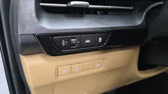 2023 Kia Carnival Diesel 9-Seater Prestige — фото 12