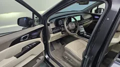 2023 Kia Carnival Gasoline 9-Seater Signature — фото 11