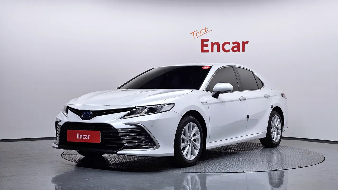 2024 Toyota Camry 2.5 LE Hybrid