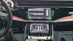 2023 Audi Q8 55 TFSI Quattro Premium, чёрный — фото 10