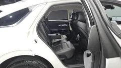 2023 Genesis GV70 2.5T Gasoline AWD, белый — фото 11