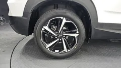 2023 ChevroletGMDaewoo Trailblazer 1.3 Turbo 2WD, белый — фото 5