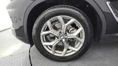 2022 BMW X3 xDrive 20i, чёрный — фото 5