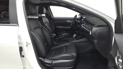 2021 Kia K3 Prestige, белый — фото 11