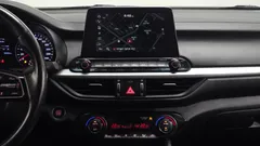 2021 Kia K3 Prestige, белый — фото 14