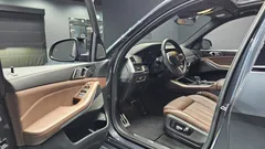 2022 BMW X5 xDrive 45e M Sport — фото 10