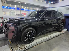 2023 BMW XM 4.4, чёрный — фото 4