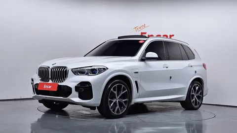 2023 BMW X5 xDrive 45e M Sport