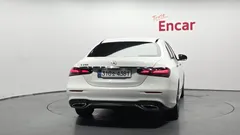 2023 Mercedes-Benz E-Class E250 AMG Line — фото 4