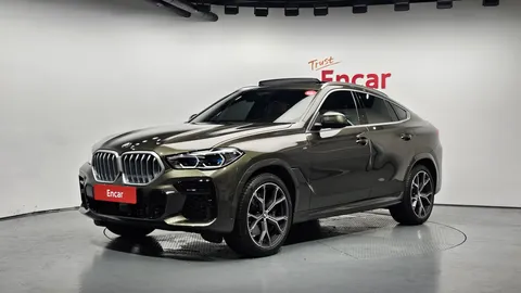 2023 BMW X6 xDrive40i M Sport