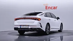 2022 Kia K5 2.0, белый — фото 2