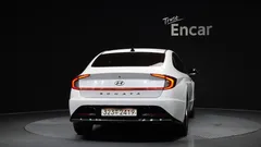 2022 Hyundai Sonata 2.0 — фото 4
