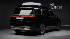 2022 Kia Carnival Diesel 9-Seater Noblesse — фото 2