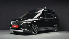 2022 Kia Carnival Diesel 7-Seater Hi-Limousine — фото 1