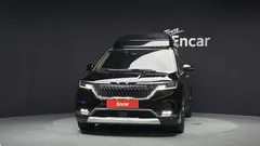 2022 Kia Carnival Diesel 7-Seater Hi-Limousine — фото 3