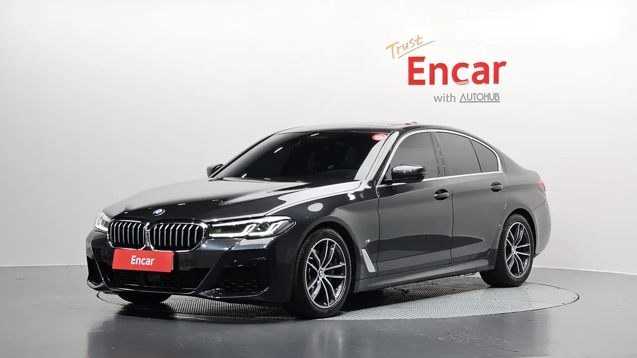 2023 BMW 5-Series 520i M Sport