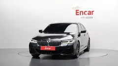 2023 BMW 5-Series 520i M Sport — фото 3