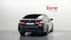 2023 BMW 5-Series 520i M Sport — фото 4