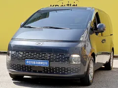 2023 Hyundai Staria Tourer 11-Seater — фото 13