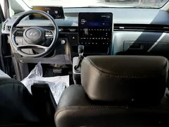 2023 Hyundai Staria Tourer 11-Seater — фото 15