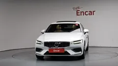 2022 Volvo S60 B5 Inscription, белый — фото 3